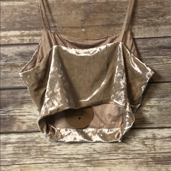 Honey punch velour crop top size M - Picture 4 of 6